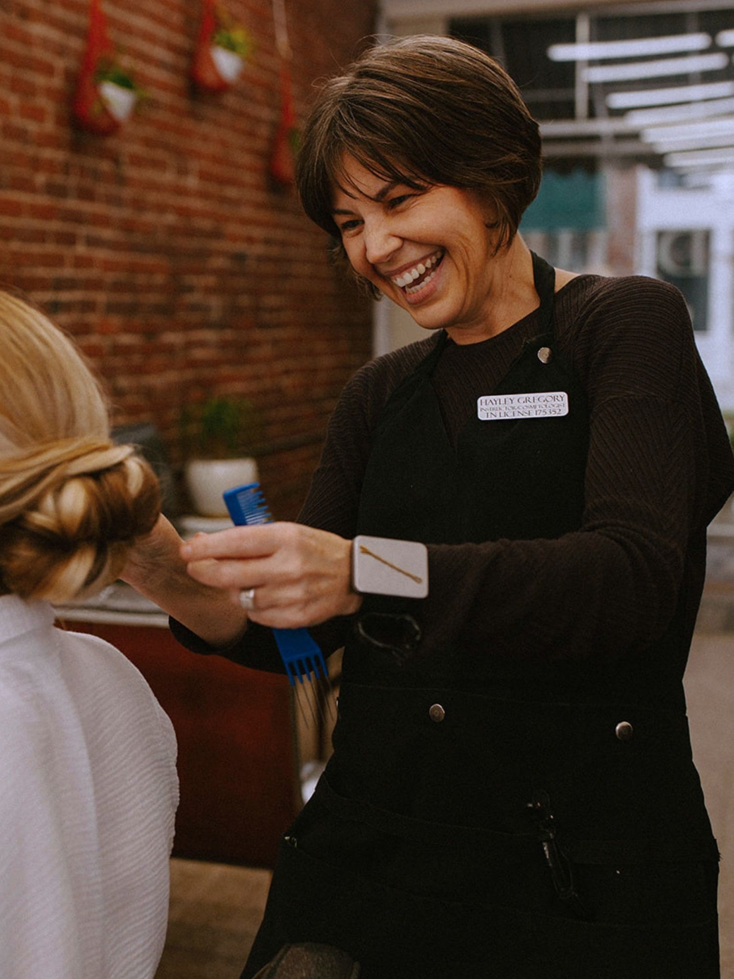 Hayley working with a client